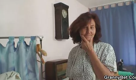 Brunette granny hd porn videos in stockings