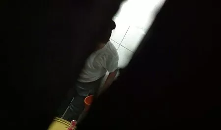 Tight butt brunette hot gilf porn