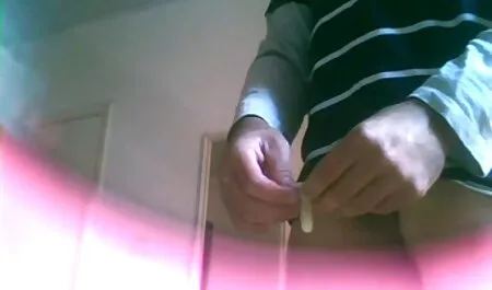 Bring a girl to the hotel and have sex with skinny girl in the position of a granny orgasm cowgirl